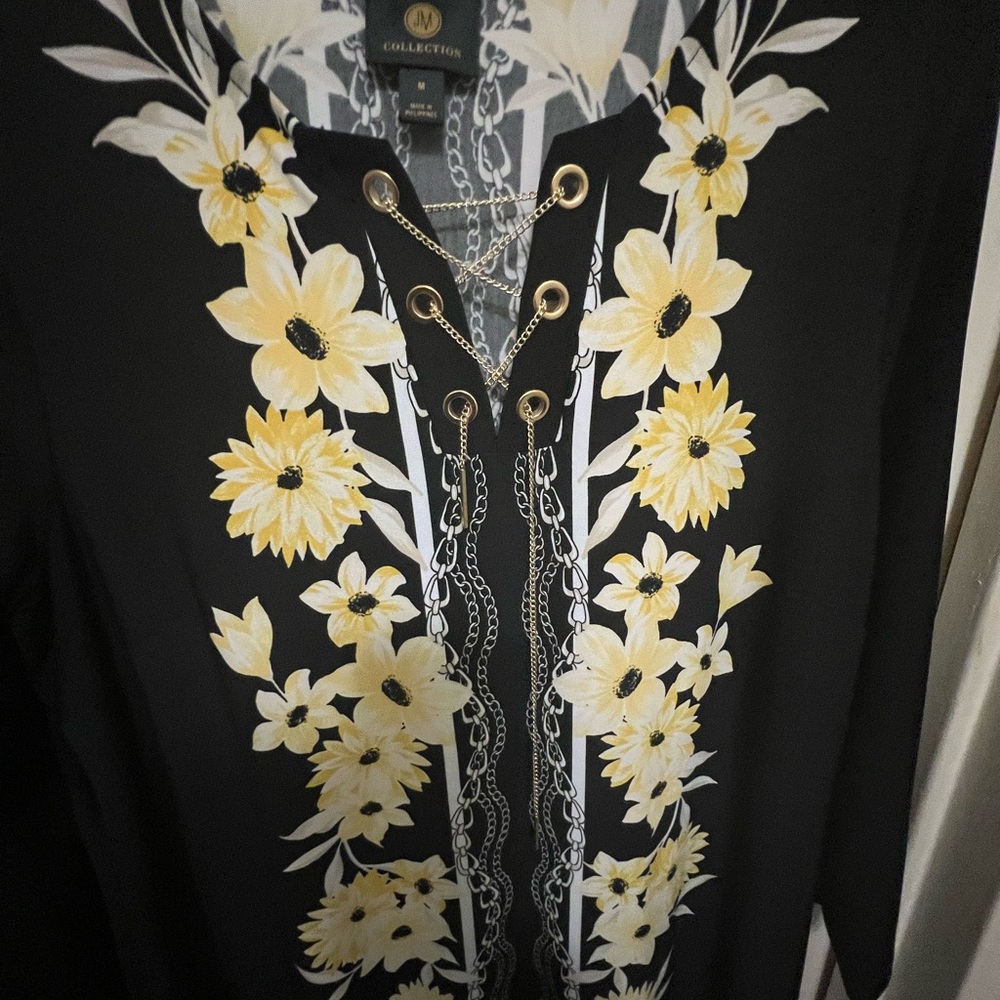 Black Floral Lace-Up dress